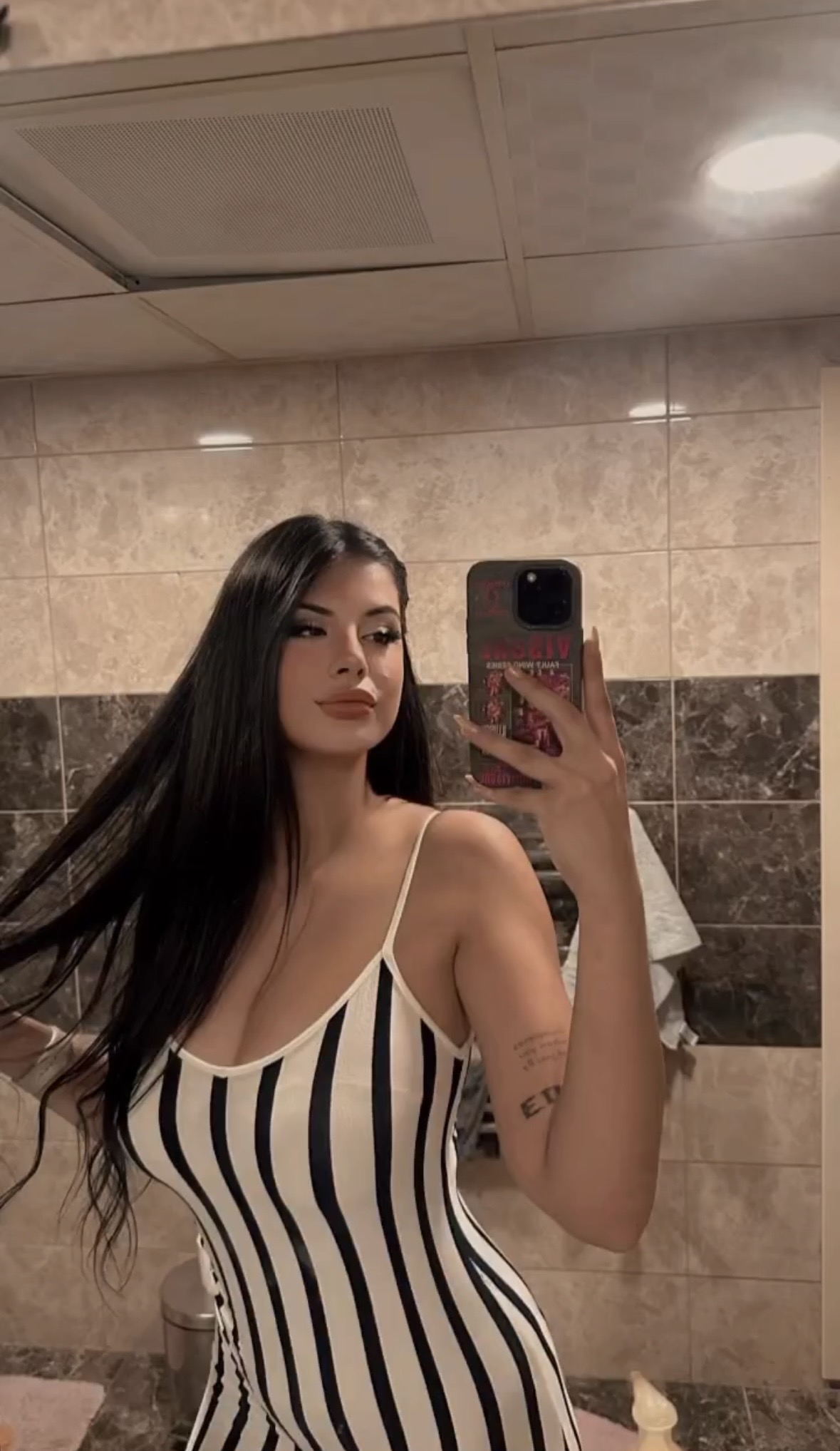 Doyumalan Lüks Bayan Escort Handan